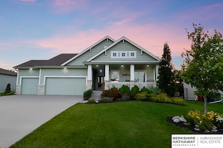 10818 S 109th St, Papillion, NE 68046