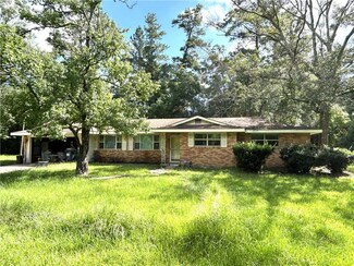 72433 Wilkinson St, Covington, LA 70435