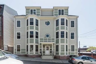 32 Parker St Unit 4, Charlestown, MA 02129