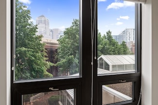 500 E Grant St Unit 209, Minneapolis, MN 55404
