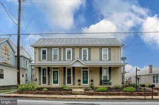 26 E Main St, Walnut Bottom, PA 17266