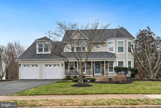 13381 Springhaven Dr, Fairfax, VA 22033