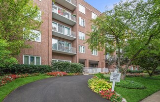 1500 Oak Ave Unit 2H, Evanston, IL 60201