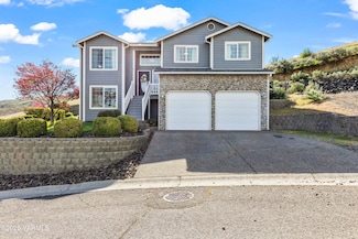 822 S 4th Street Loop, Selah, WA 98942