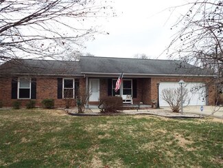 416 Ivy Ln, Owensville, IN 47665