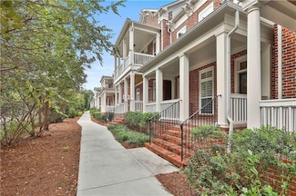 673 Brennan Dr, Decatur, GA 30033