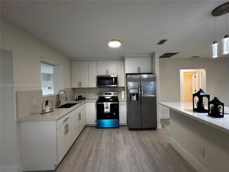 1911 SW 97th Ave, Miramar, FL 33025