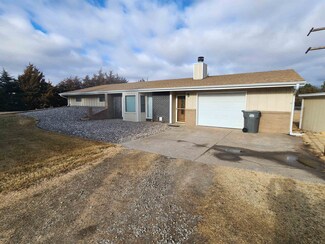 1325 State St, Hays, KS 67601