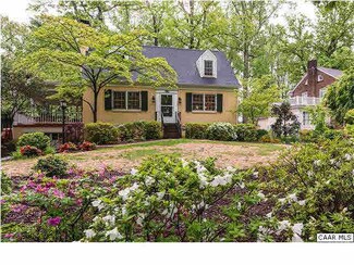 2610 Jefferson Park Cir, Charlottesville, VA 22903