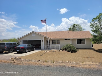 20089 E Saguaro Dr, Mayer, AZ 86333