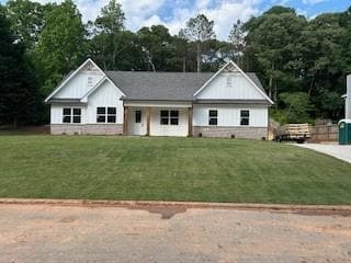 235 Hidden Ct, Winder, GA 30680