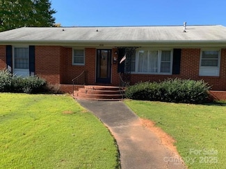 4630 Kipling Dr, Charlotte, NC 28212