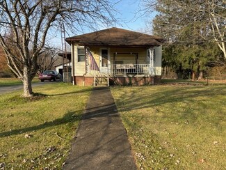 9517 Brick Church Rd, Cambridge, OH 43725