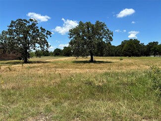 1225 County Road 2105, Kemp, TX 75143