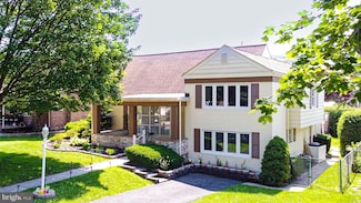 919 Brighton Ave, Reading, PA 19606