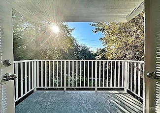 2720 118th Ave SE Unit 10-201, Bellevue, WA 98005