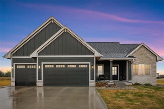 11442 NE 72nd St, Bondurant, IA 50035
