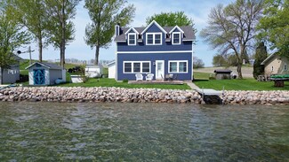 30838 W Jewett Dr, Fergus Falls, MN 56537