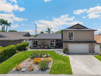 910 Huggins Ave, Placentia, CA 92870