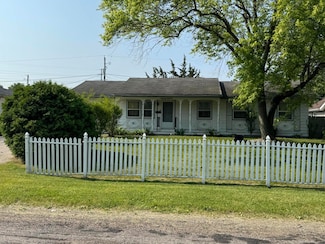 2456 Kurt Rd, Benton Harbor, MI 49022
