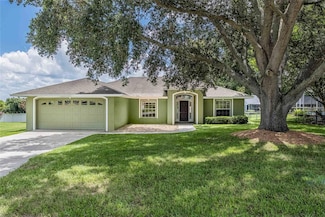2714 Highlands Vue Pkwy, Lakeland, FL 33812