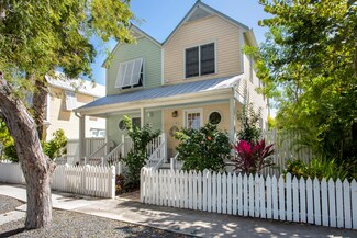 38 Kingfisher Ln, Key West, FL 33040