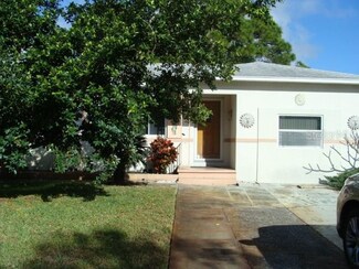 6381 21st Ave N, Saint Petersburg, FL 33710
