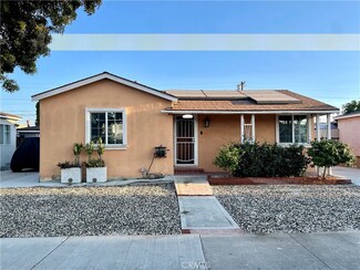 3156 W 133rd St, Hawthorne, CA 90250