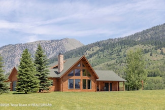 615 Noble Ln, Bedford, WY 83112
