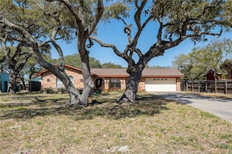 1038 S Houston St, Aransas Pass, TX 78336