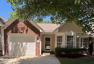 9 Whitdale Point, Greensboro, NC 27455
