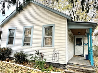 5 Sauer Place, Rochester, NY 14620