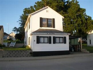 331 W Water St, Shullsburg, WI 53586