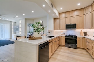 32 E Serene Ave Unit 207, Las Vegas, NV 89123