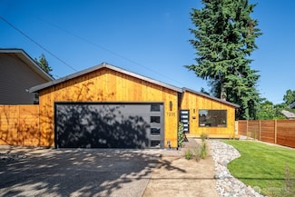 7235 NE 9th Ave, Portland, OR 97211