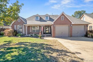 3608 S Christine Ln, Sand Springs, OK 74063