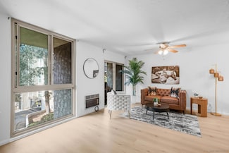 6202 Friars Rd Unit 310, San Diego, CA 92108