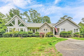 304 Blazing Ridge Dr, Pittsville, VA 24139