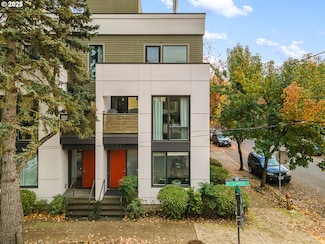 1102 NE Tillamook St Unit 5, Portland, OR 97212