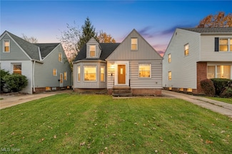 4062 Hinsdale Rd, Cleveland, OH 44121