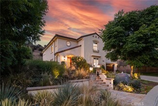 1908 Hazel Nut Ct, Agoura Hills, CA 91301