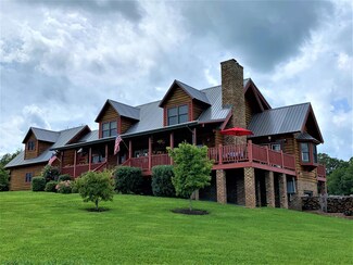 175 Southview Dr, Lindside, WV 24951