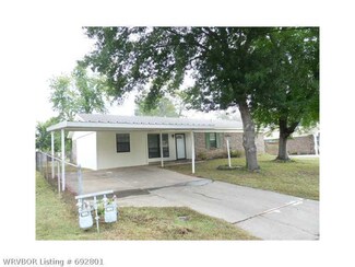 1108 B St, Barling, AR 72923