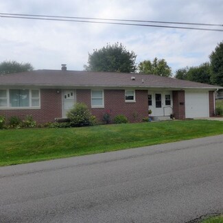 216 N Cherry St, Huntingburg, IN 47542