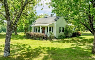 1730 Lee Peters Rd, Loganville, GA 30052