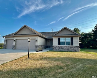 10600 Honeycreek Ln, Dunlap, IL 61525