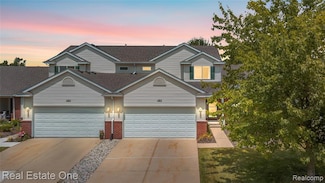 480 Hosta, Howell, MI 48843