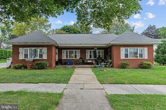 107 S Forge Rd, Palmyra, PA 17078
