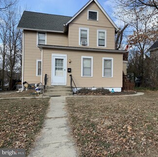 605 Woodlawn Ave, Collingswood, NJ 08108