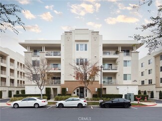 12920 Central Ave Unit 401, Hawthorne, CA 90250